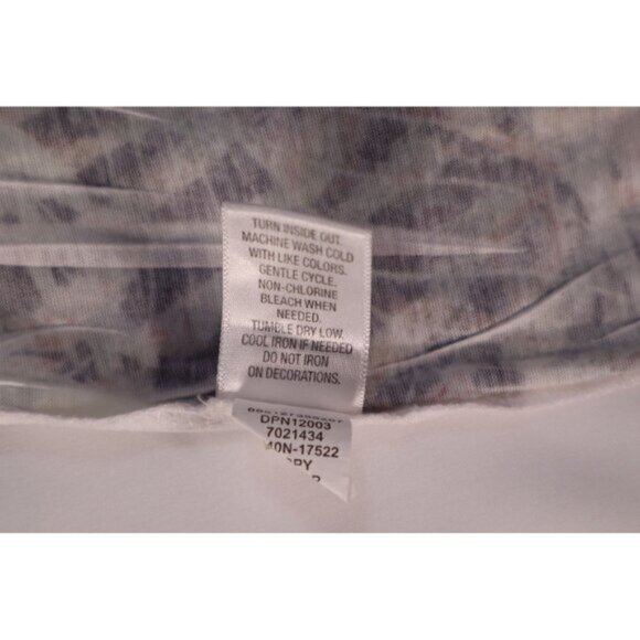 Apt. 9 Petite PM Boho Paisley Lace Back Blouse with Beaded V-Neckline‎ & Elastic - Picture 9 of 12